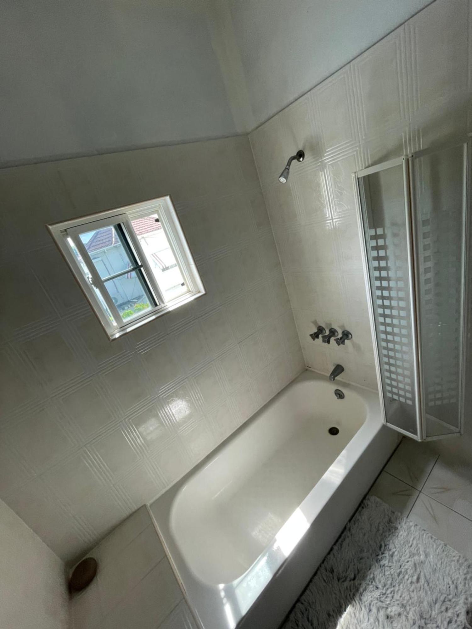 The Retreat Hotel Lyssons ภายนอก รูปภาพ